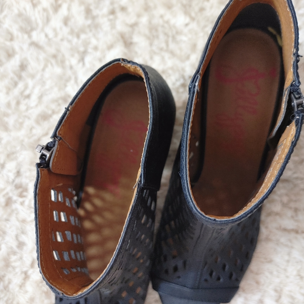 Booties - Picture 2 of 3